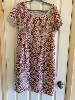 Red Geometric Print Short Sleeve Midi Dress